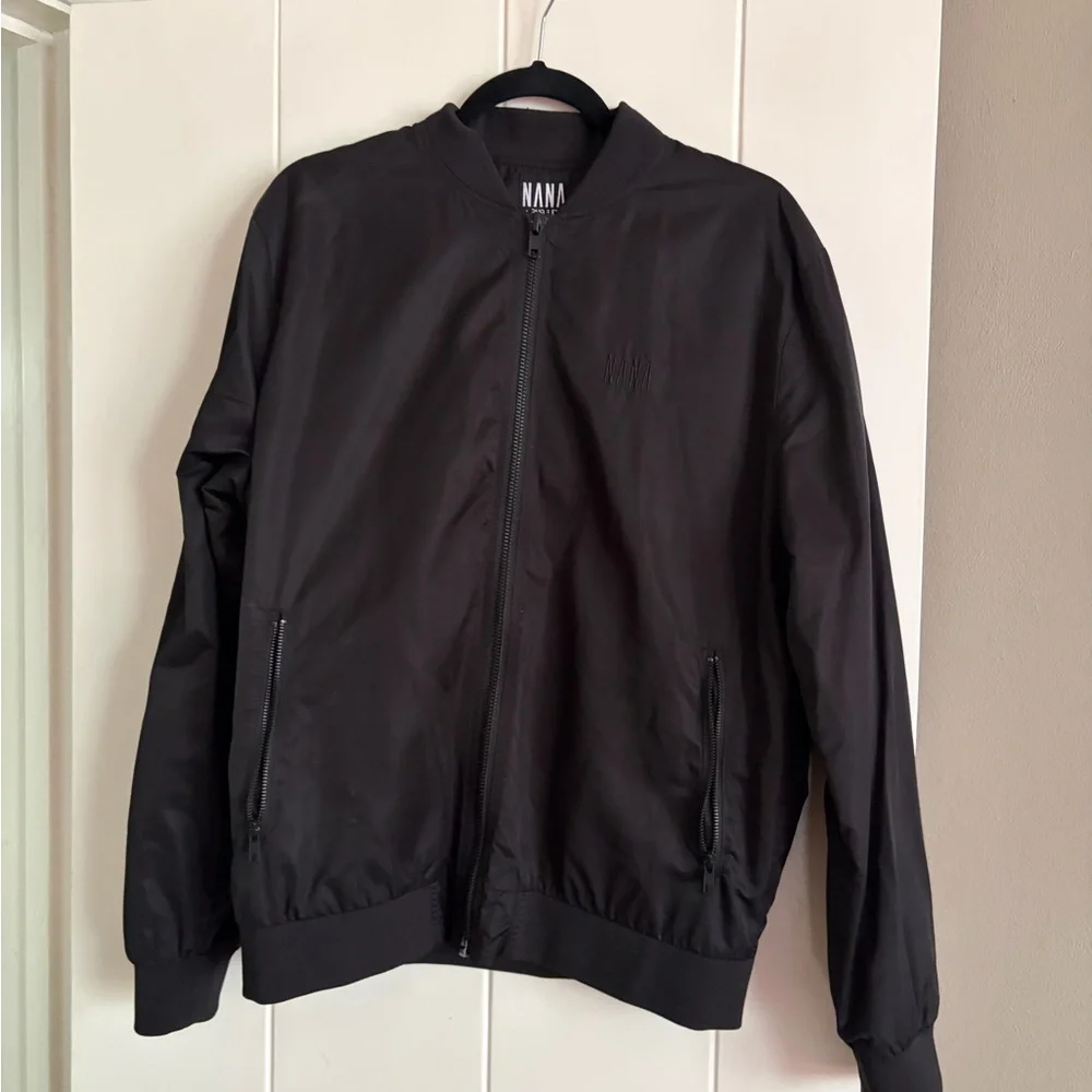 nANA judy sleek black